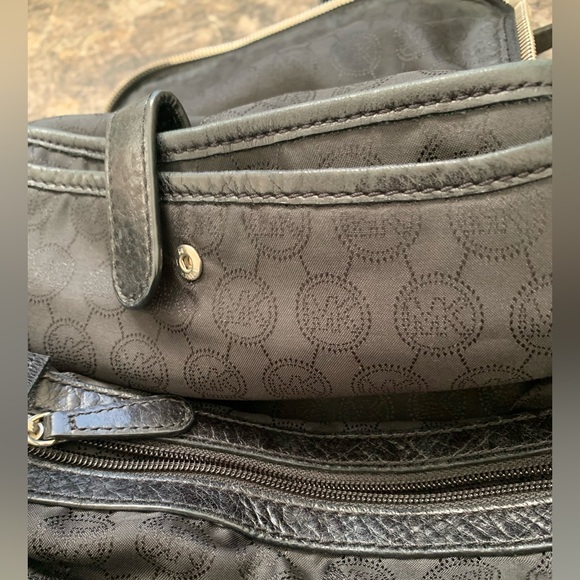 **HP** MICHAEL KORS Lisbeth Leather Backpack - Picture 8 of 14